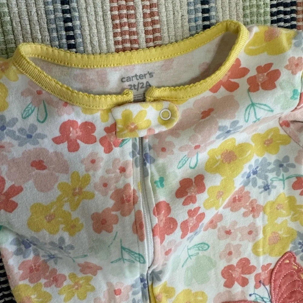 Carter’s Toddler Girl Zip Pajamas Butterfly Floral Print Colorful Snug Footie 2T